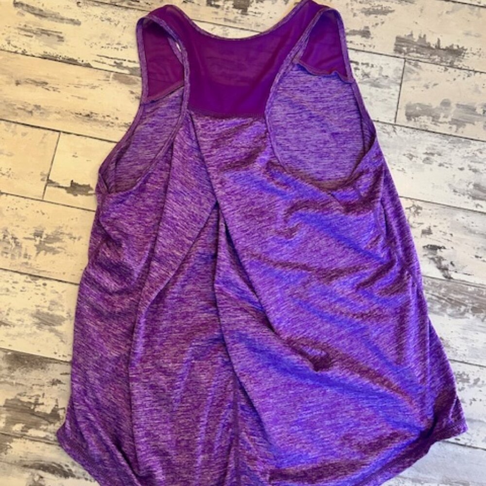 Yoga Top - Picture 2 of 2